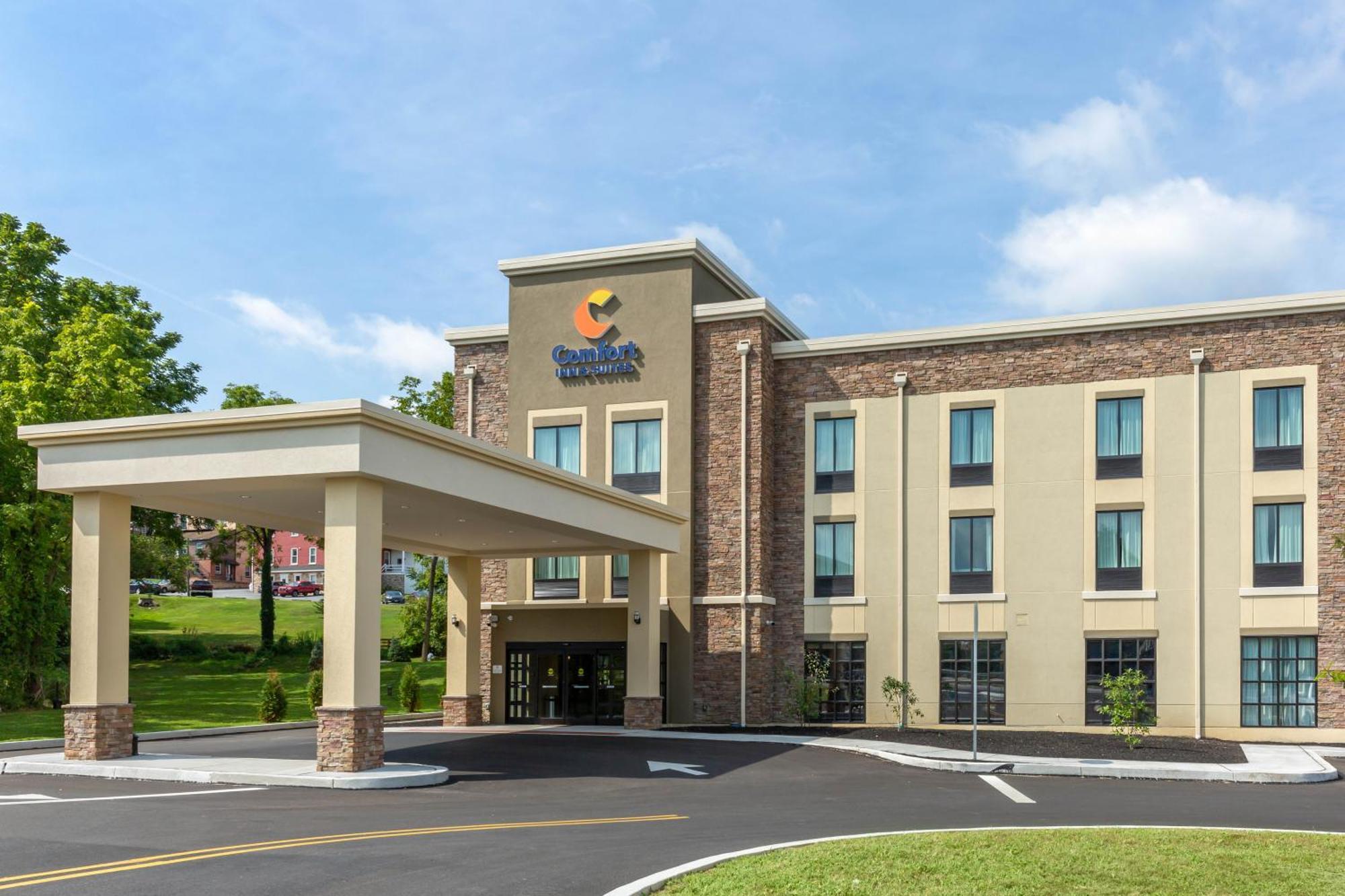 Comfort Inn & Suites Gap Amish Country Экстерьер фото